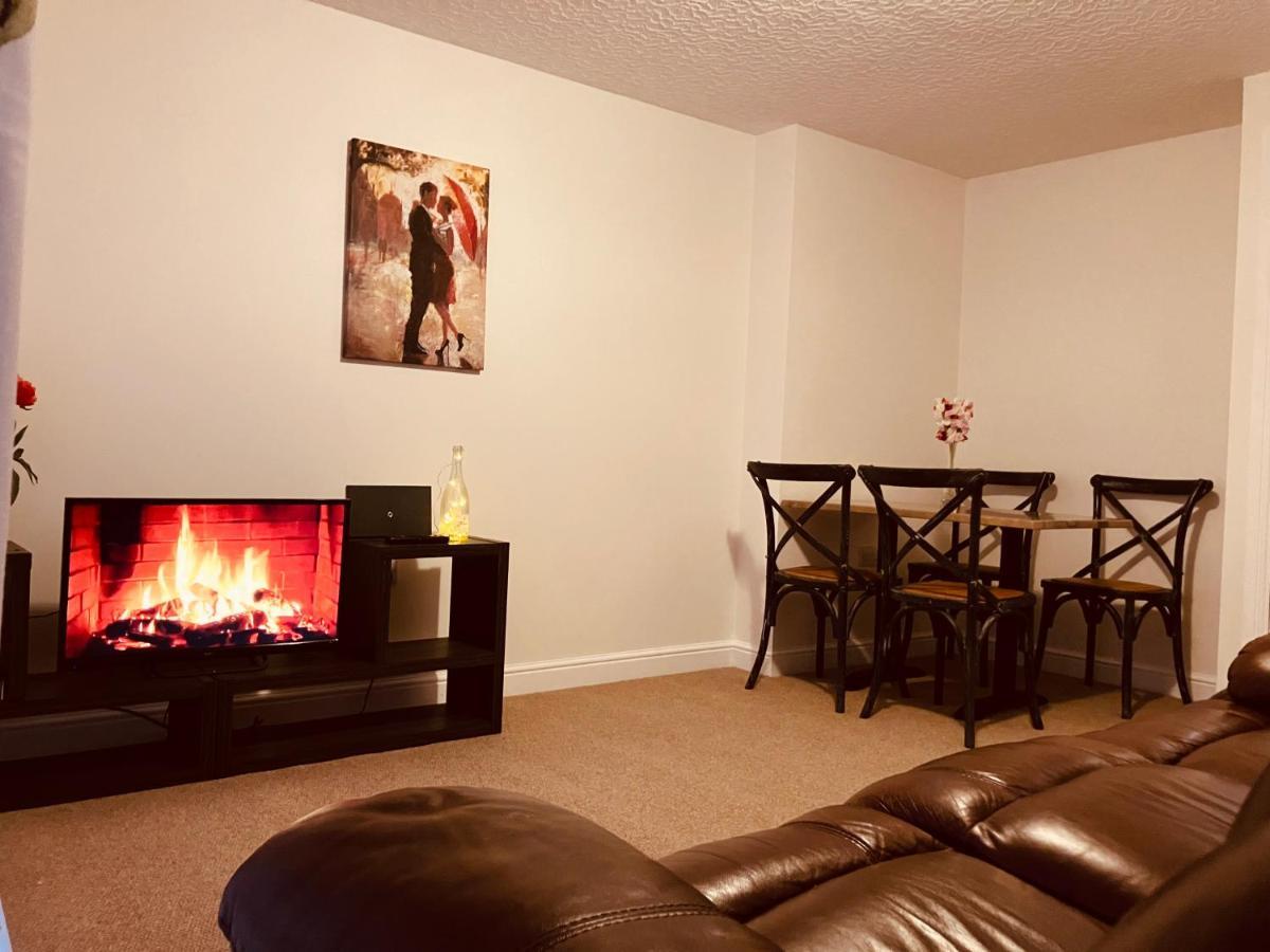 Cosy Home Near Hospital 卡莱尔 外观 照片